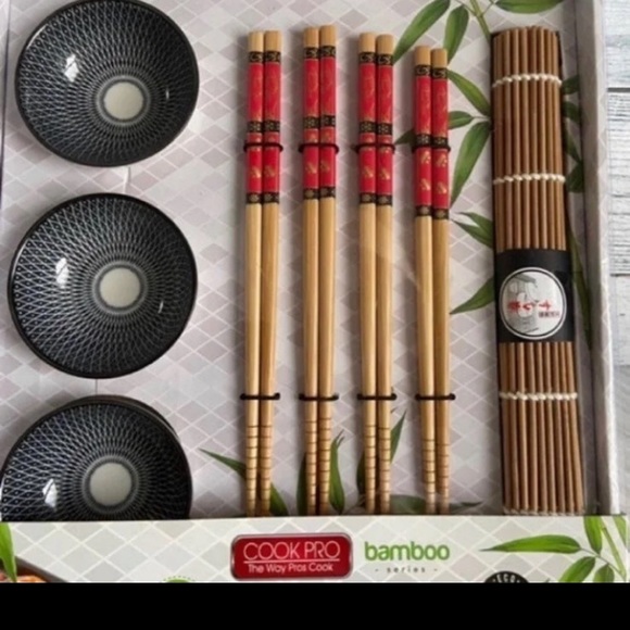 Eco Friendly 13 PC Sushi Making kit - Picture 9 of 11